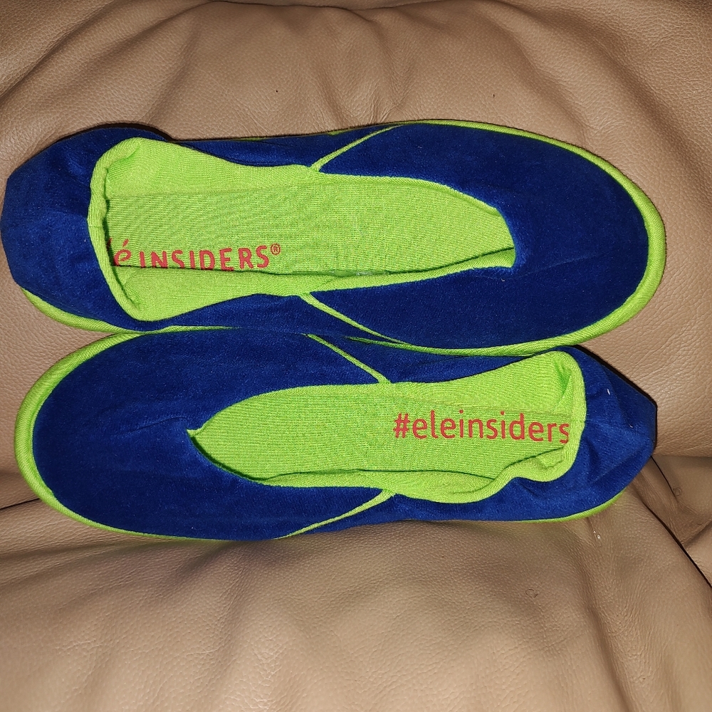 Fashionable Women's Slippers